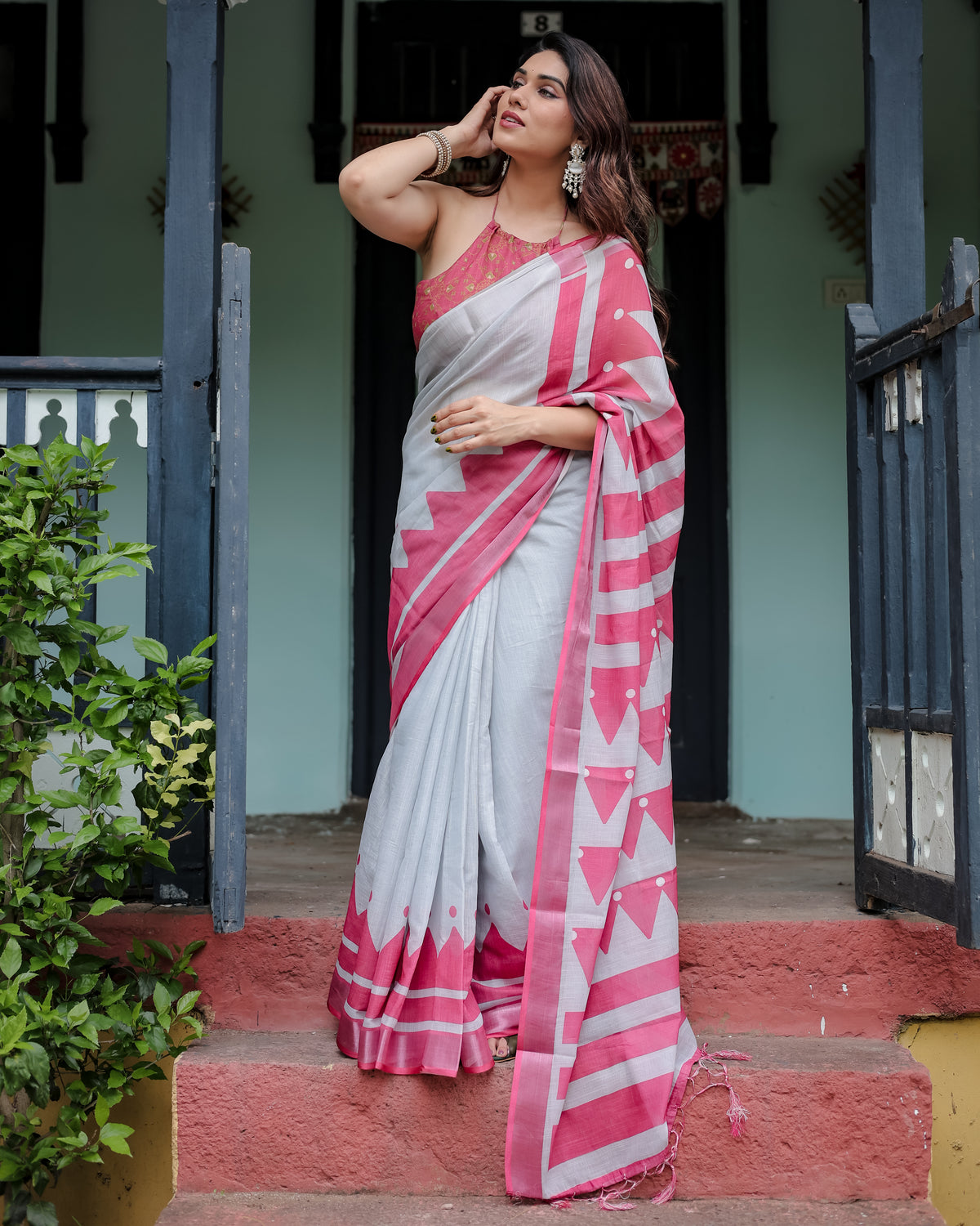 White & Pink Geometric Handloom Saree