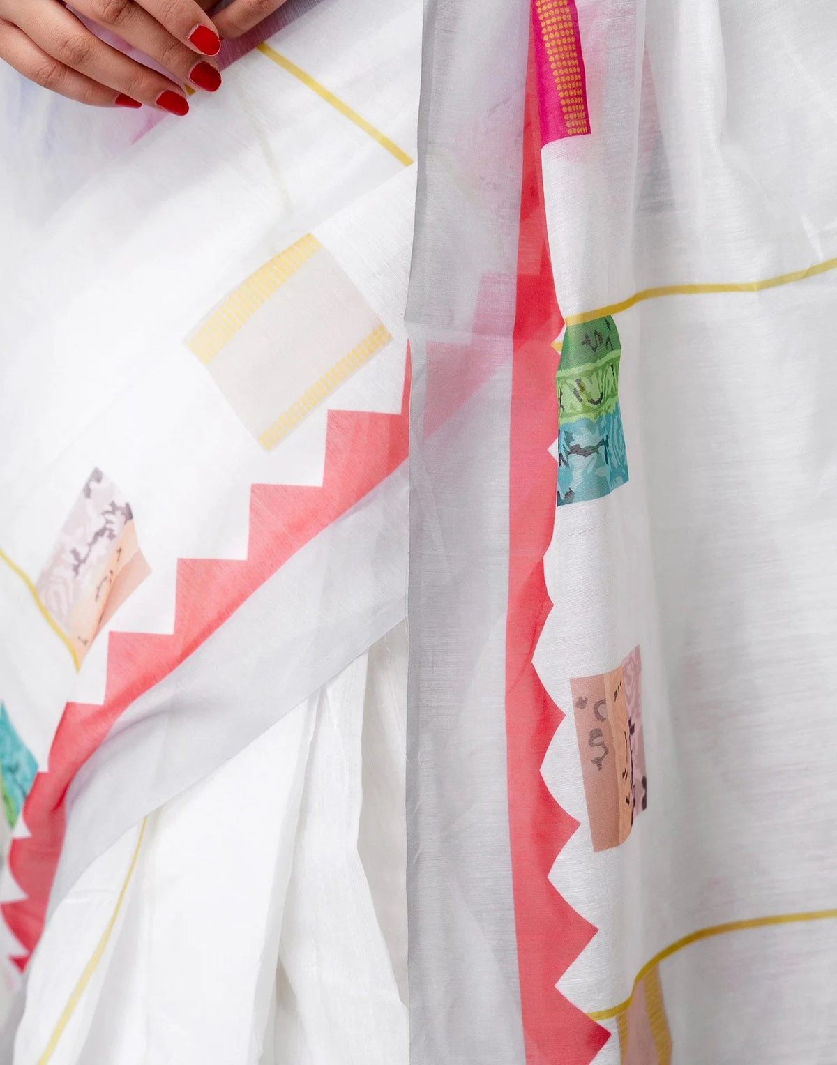 White Multicolour Digital Print Linen Saree with Unstitched Blouse Piece
