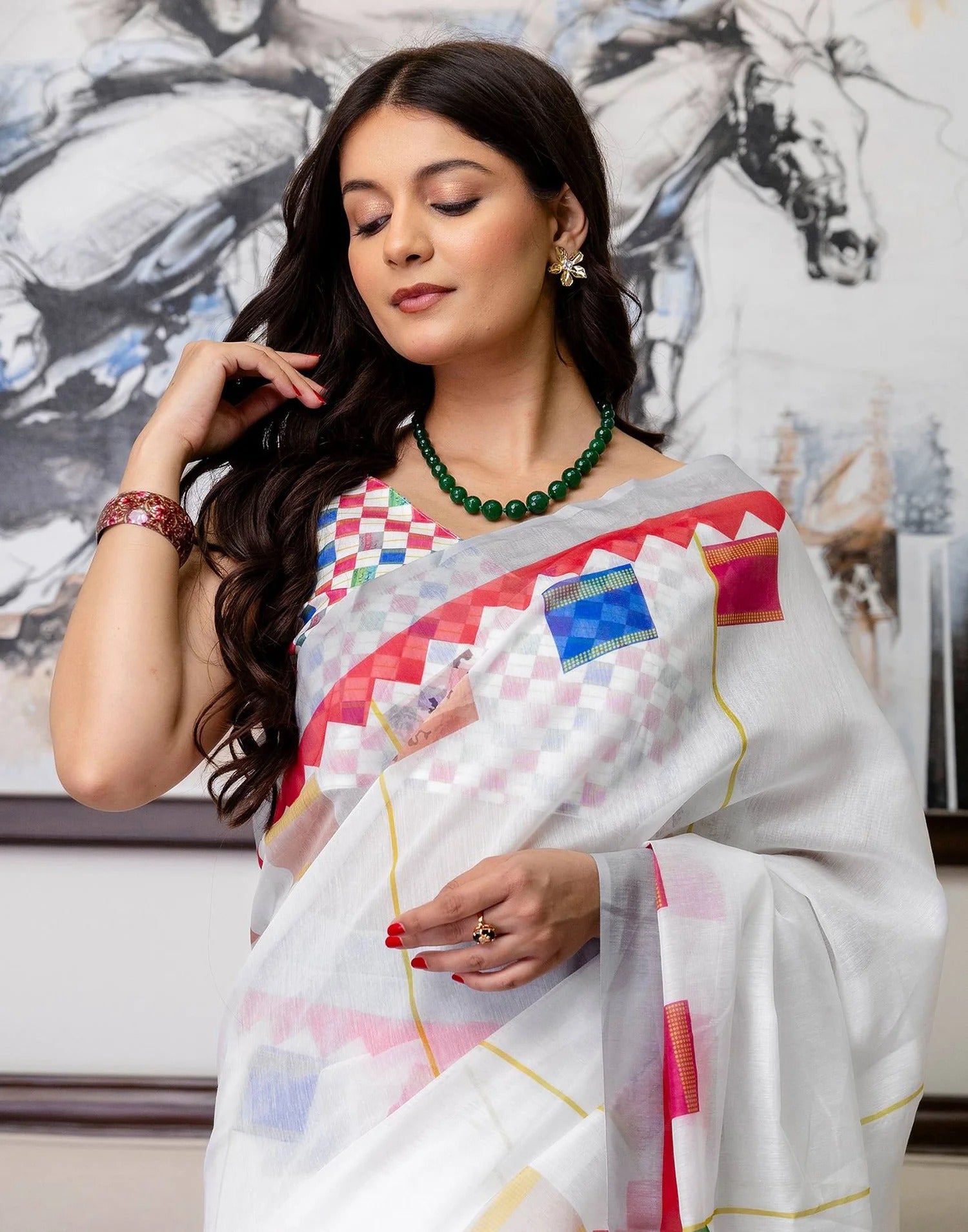 White Multicolour Digital Print Linen Saree with Unstitched Blouse Piece